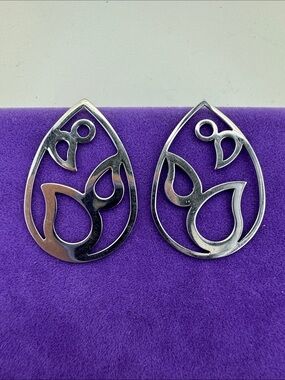 💛 Classic Bela Stainless Steel Teardrop Cutout Earrings | Industrial Designer